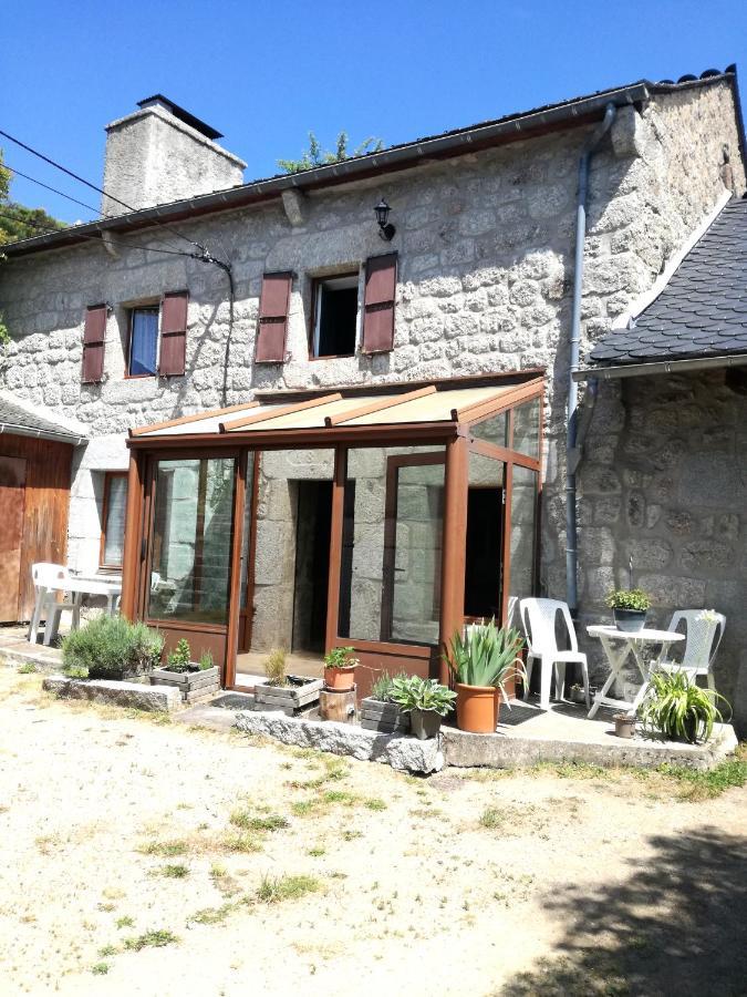 Apartmán Chez Romu Rieutort Exteriér fotografie